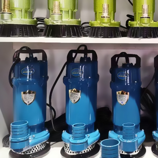 모터가 장착된 물 펌프 1년 보증 25kg 맞춤형 색상 - Solar Pump Controller 리뷰 및 가격